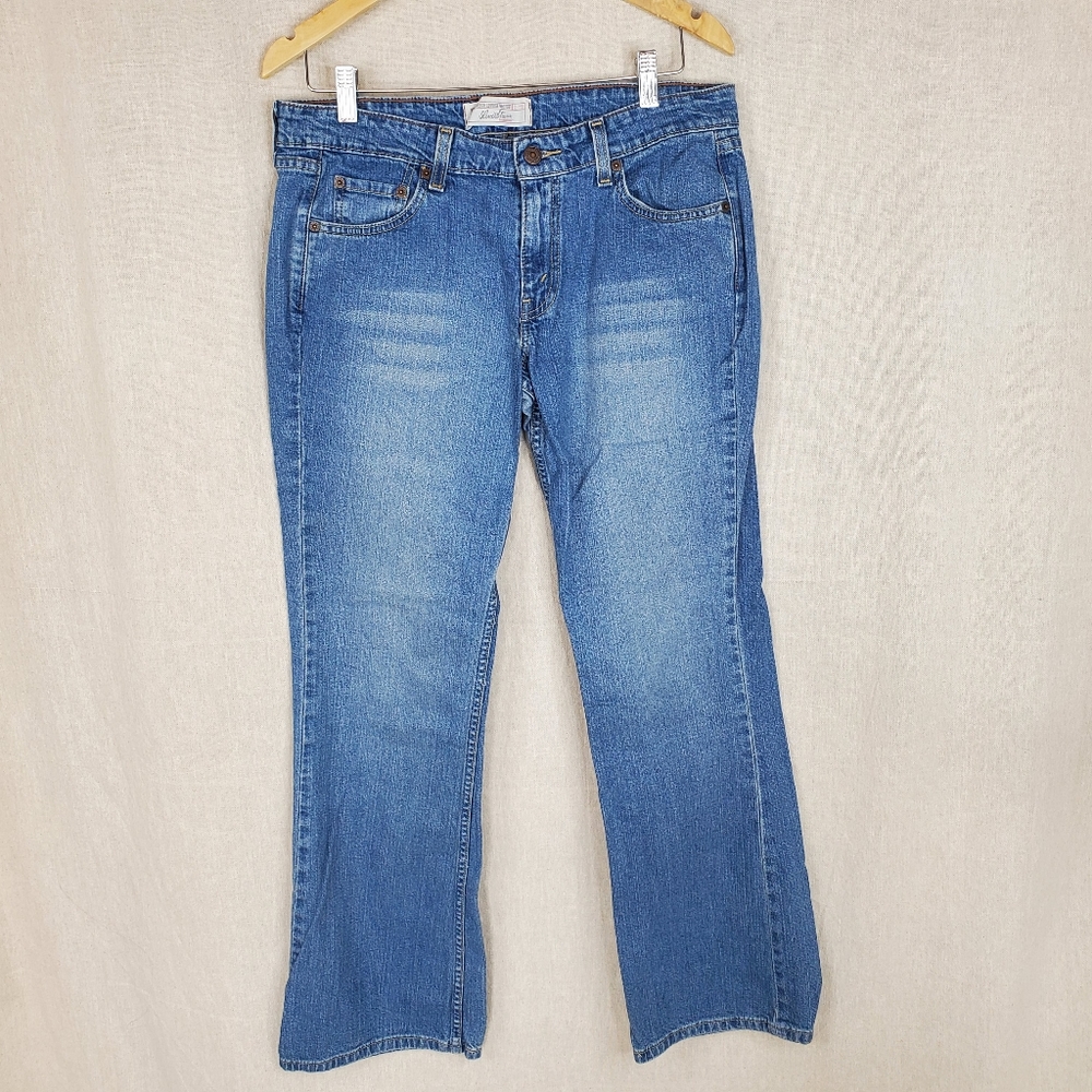 ◇ Levis Stretch Lowrise Boot Cut Jeans Size 11